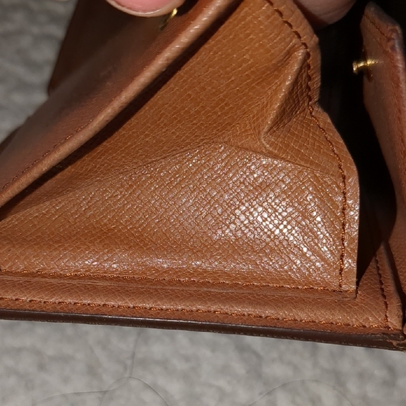 Louis Vuitton Monogram Marco Bifold Wallet - Picture 11 of 12